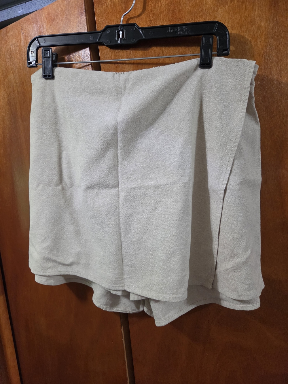 Old Navy Light Beige Layered Skort